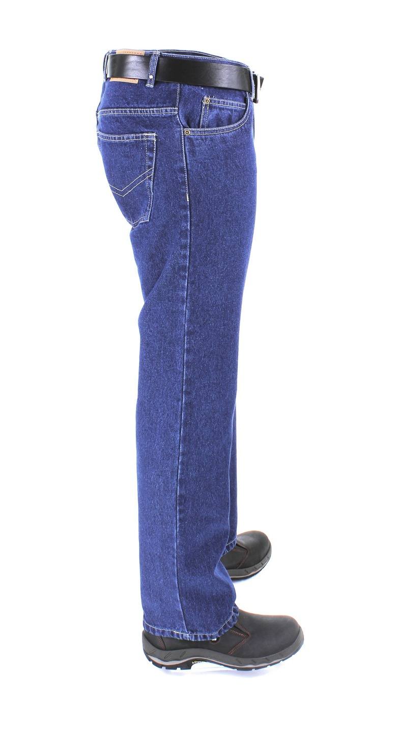 BASic Jeans